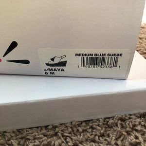 Blue Isaac Mizrahi Sandals